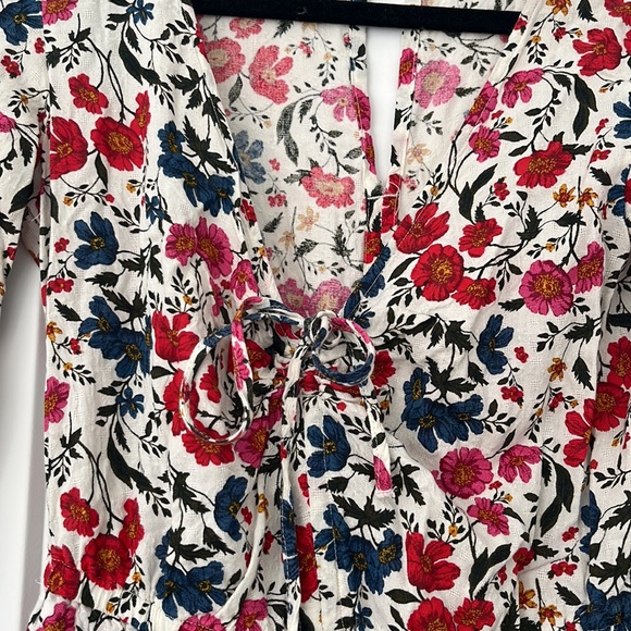 America Eagle Outfitters Floral Romper Size XS - Picture 7 of 14